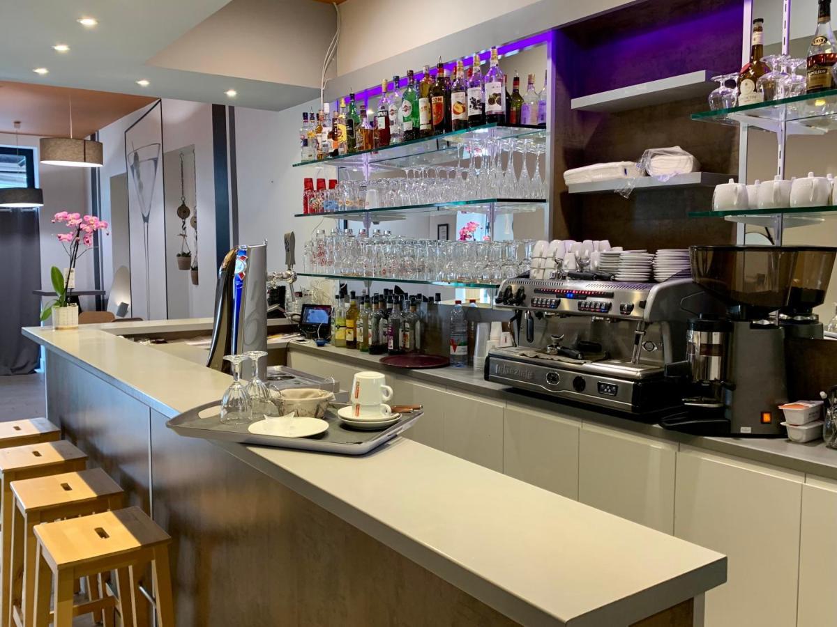 Hotel Le Cosy Riva Bella Ouistreham Eksteriør billede