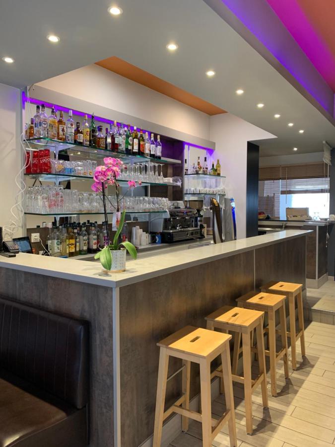 Hotel Le Cosy Riva Bella Ouistreham Eksteriør billede